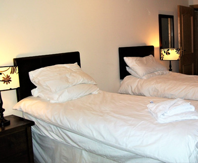 twin-bedroom-2.jpg